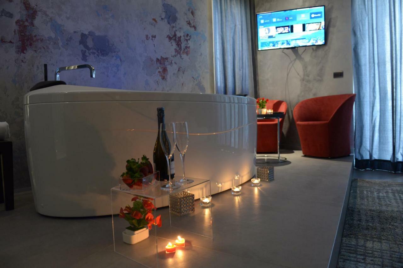 Suite28 Бриндизи Экстерьер фото